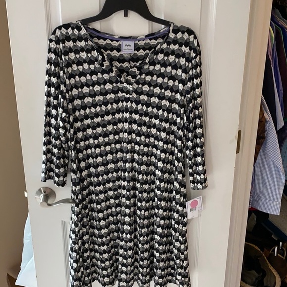 ViVI Dresses & Skirts - Dress